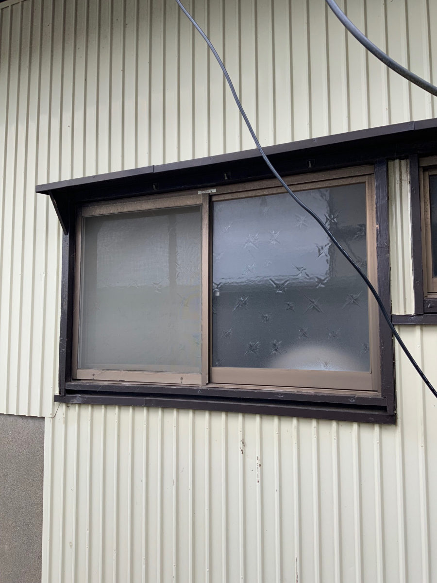 中嶋トーヨー住器の【窓断熱】リプラス 引違い窓 取替施工の施工前の写真1