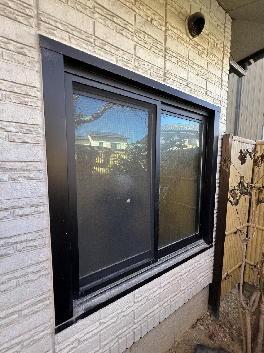 中嶋トーヨー住器の【窓断熱】リプラス　浴室連段窓　取替施工の施工前の写真1