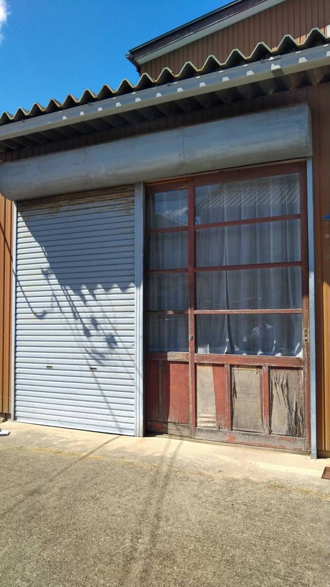 中嶋トーヨー住器の【1dayリフォーム】店舗引戸　ランマFIX　取替施工の施工前の写真1