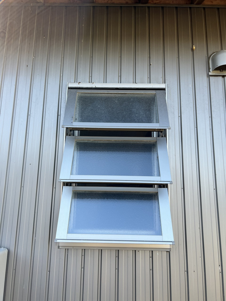 中嶋トーヨー住器の【窓断熱】リプラス　滑り出し窓　取替施工の施工前の写真2