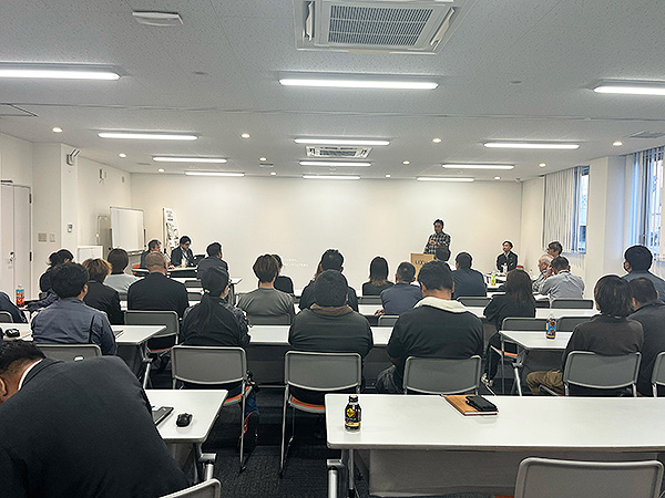 R7年度上期 経営方針発表会を開催しました！ 石田トーヨー住器のブログ 写真1