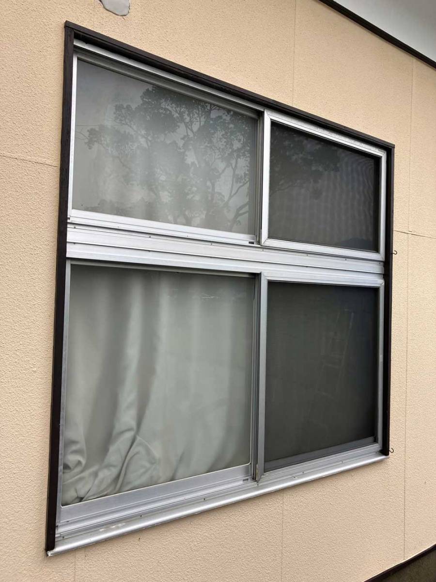 石田トーヨー住器の大型台風に備えて窓の安全対策！の施工前の写真1