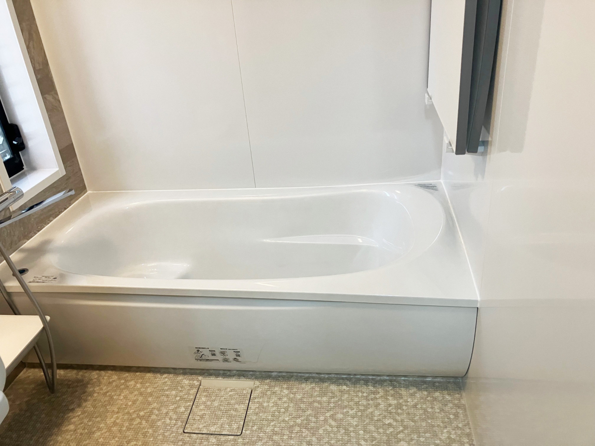 石田トーヨー住器の水漏れと寒さに悩むお風呂を交換の施工後の写真1