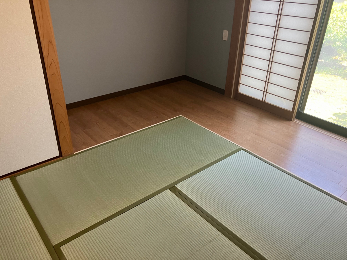 石田トーヨー住器の足腰の負担を考え、和室をリフォームして寝室にの施工後の写真2