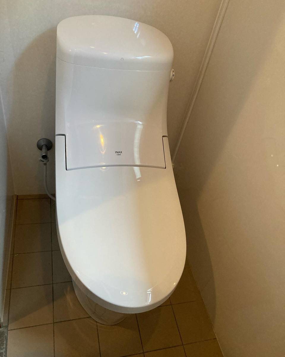 石田トーヨー住器の和式トイレから洋式トイレ交換のお客さまの声の写真1