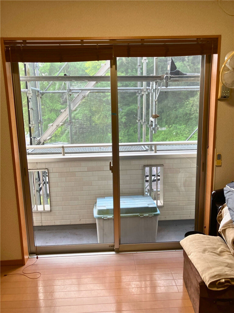 石田トーヨー住器の【補助金活用】大自然に囲まれた大きいお家の窓リフォーム！の施工前の写真1