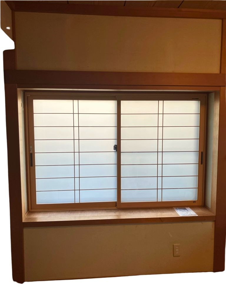 石田トーヨー住器の和室の雰囲気そのままに！障子風デザインの内窓で快適リフォームの施工後の写真1