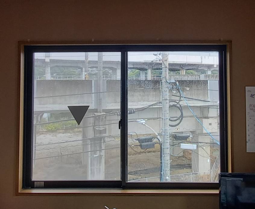 FGネクストの内窓（インプラス）施工の施工前の写真1