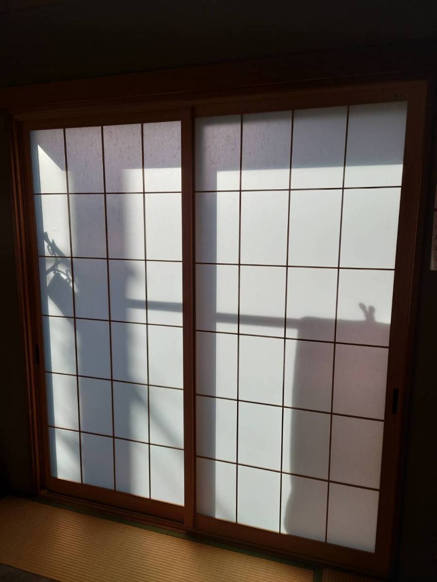 ホテイヤトーヨー住器の和紙のようなガラスを使用した和風な内窓　和室におすすめですの施工後の写真1