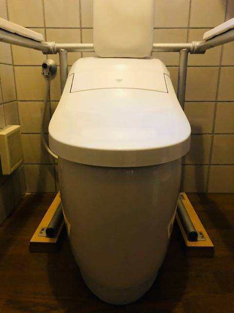 ホテイヤトーヨー住器のこだわりのくつろぎ空間に大変身！フチなしトイレでお掃除もラクラク！│トイレ│栃木県│真岡市│の施工後の写真3