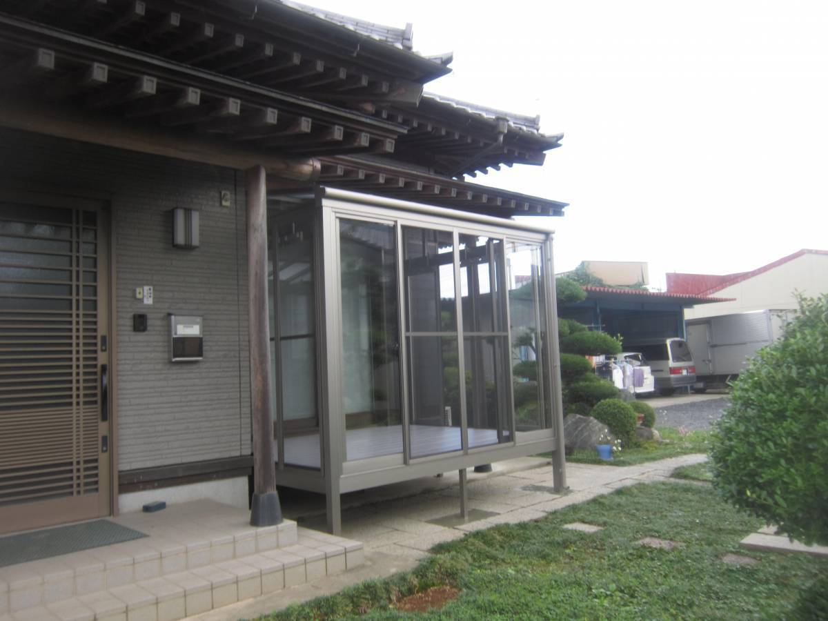 ホテイヤトーヨー住器の梅雨の時期でも洗濯物OK！サンルームで雨の日でも快適に。│サンルーム│栃木県│サニージュ│の施工後の写真1