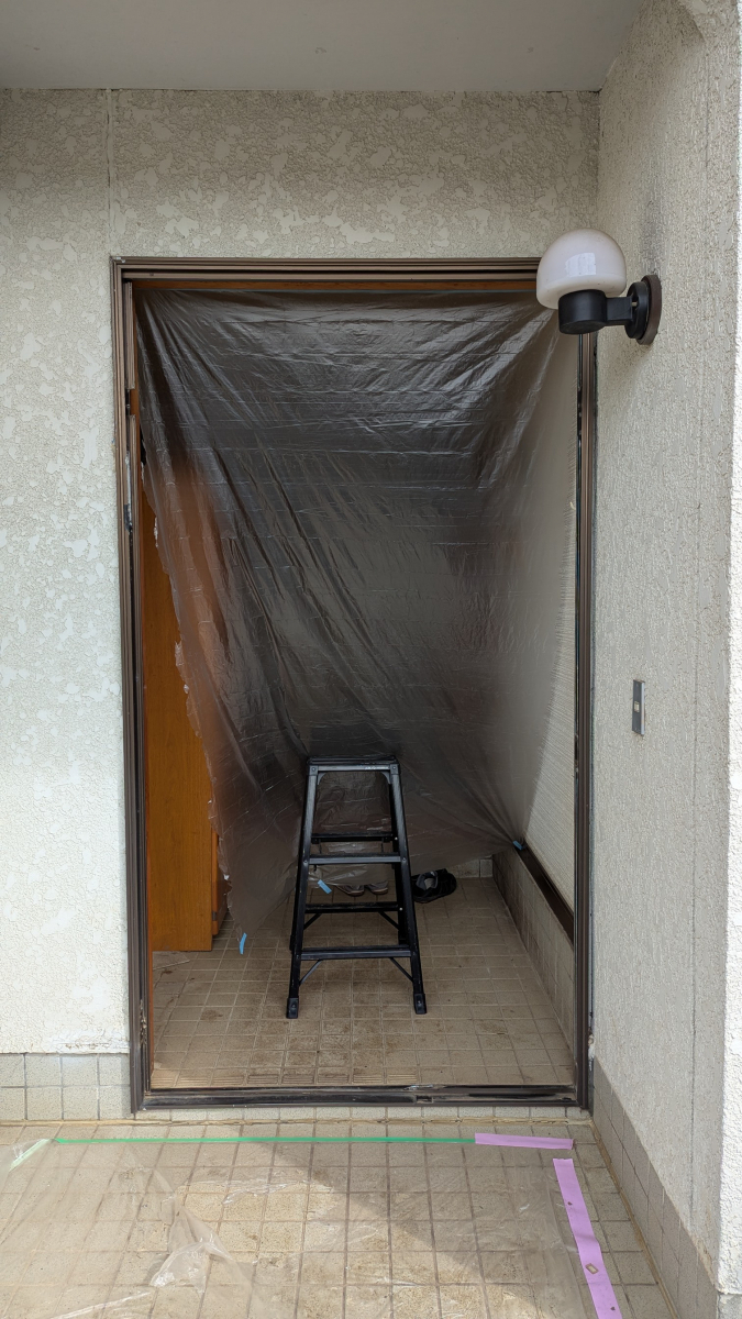 ホテイヤトーヨー住器の【益子町】鍵のトラブル解消!快適さと安全性を両立した玄関ドアリフォームの施工前の写真3