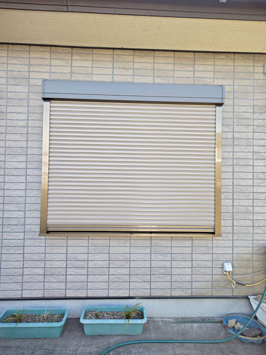 ホテイヤトーヨー住器の【真岡市】防犯性能UP！リフォームシャッターで守る我が家の施工後の写真3