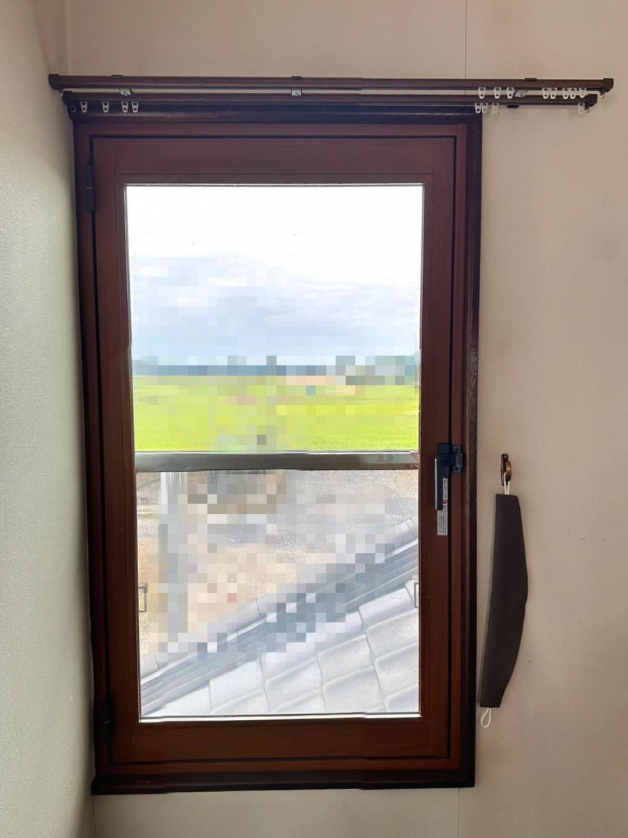 ホテイヤトーヨー住器の【小山市】開けても安心？内窓“制限アーム”で安全性UP！の施工後の写真1
