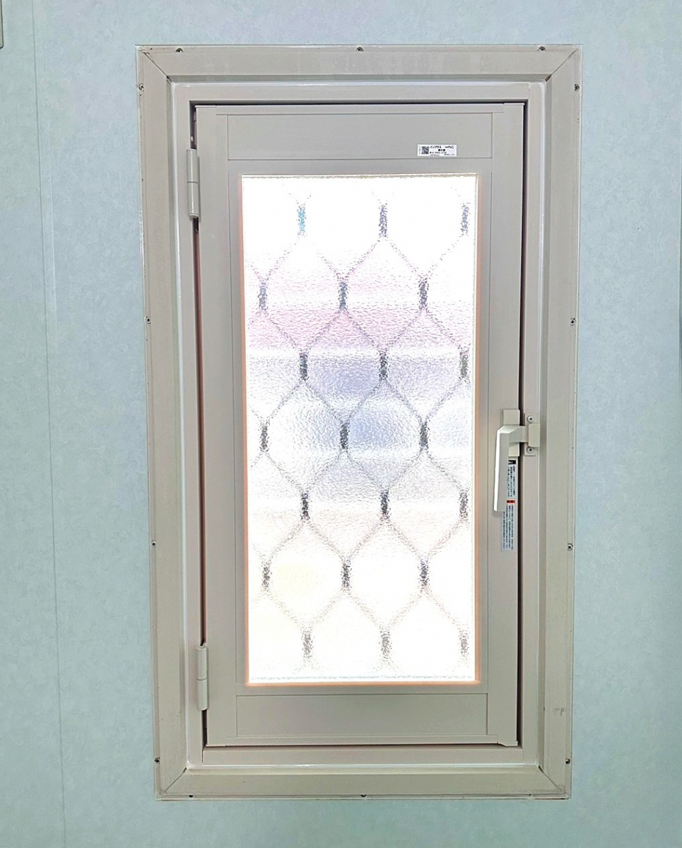 ホテイヤトーヨー住器の【茨城県結城市】《補助金対象商品》こんな窓にも内窓取付可能！寒さ・すきま風・砂ぼこり を一気に解決！の施工後の写真1