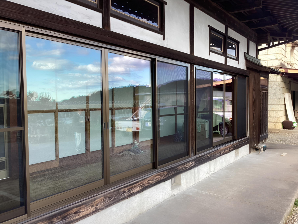 ホテイヤトーヨー住器の【さくら市】憧れのPGサッシで実現！快適な住まいへの第一歩の施工後の写真1