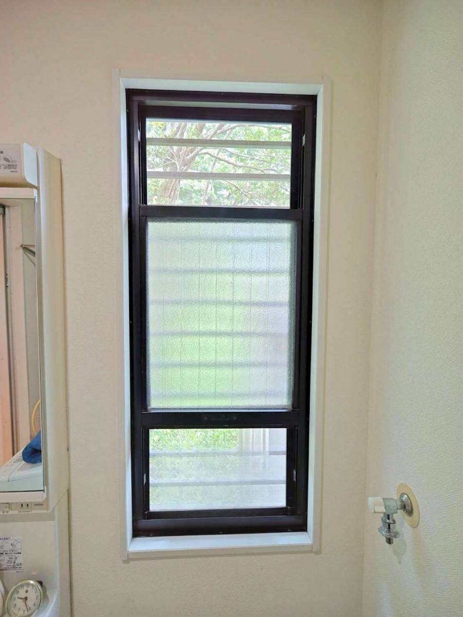 ホテイヤトーヨー住器の【宇都宮市】リピーター様の声に応える！窓のサイズに合わせた最適な内窓で快適空間を実現！の施工前の写真1