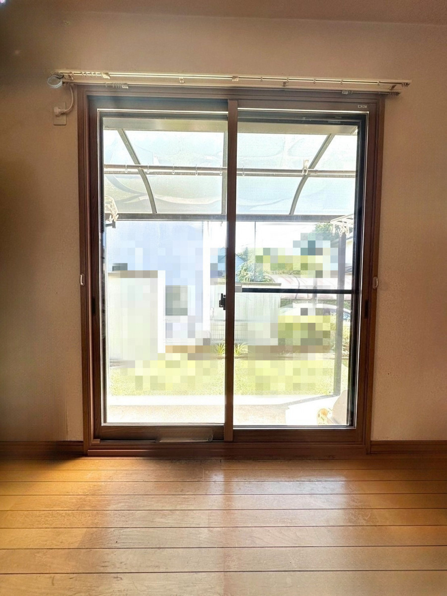 ホテイヤトーヨー住器の【鹿沼市】〈補助金対象商品〉窓からの冷気に悩むご家庭へ。内窓でここまで変わる！の施工後の写真1