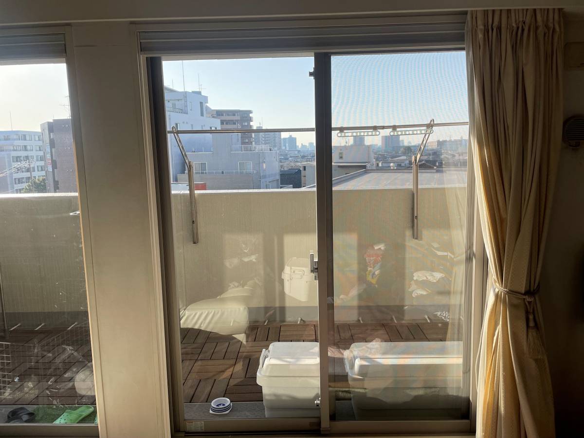 タナチョー 東京の内窓を付けたらエアコンの効きがよくなりましたの施工前の写真2