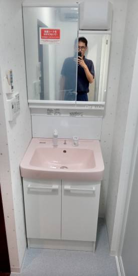 海南トーヨー住器の洗面化粧台（オフト）設置工事施工事例写真1