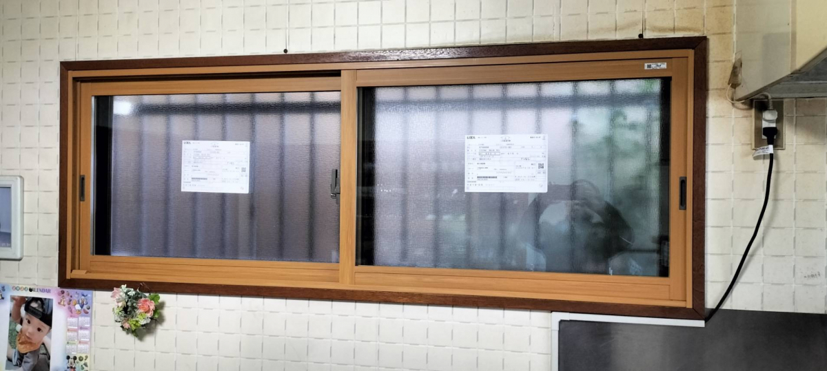 海南トーヨー住器の内窓設置工事インプラス（有田市）　2024年先進的窓リノベ補助金対象工事の施工後の写真1