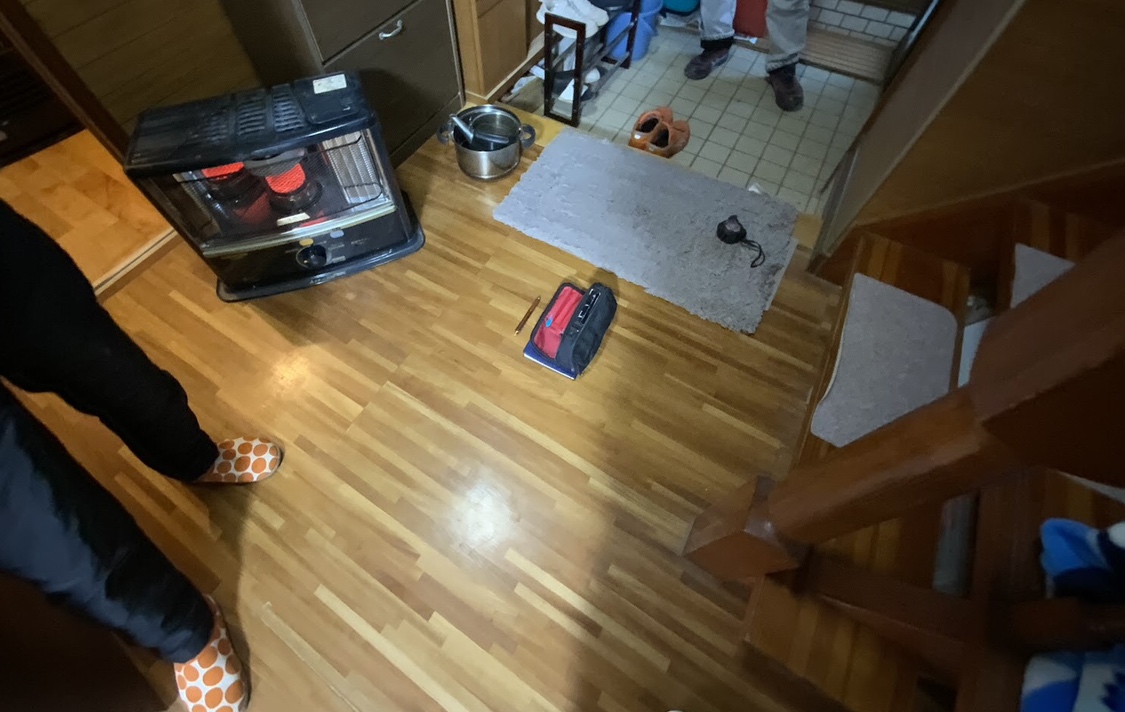 その床の傷、諦めないで。厚さ1.8ｍｍのＬＩＸＩＬ『うわばReフロア』なら最短1日で新築の輝きに！ 藤野トーヨー住器 市原のブログ 写真2