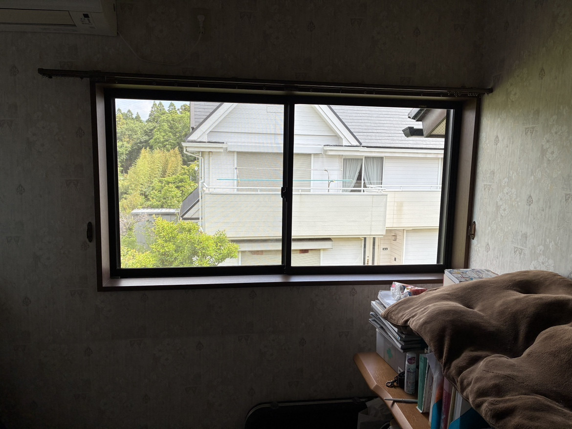 藤野トーヨー住器 市原の『千葉県君津市』先進的窓リノベ事業２０２５補助金でお得に！内窓設置工事の施工前の写真2
