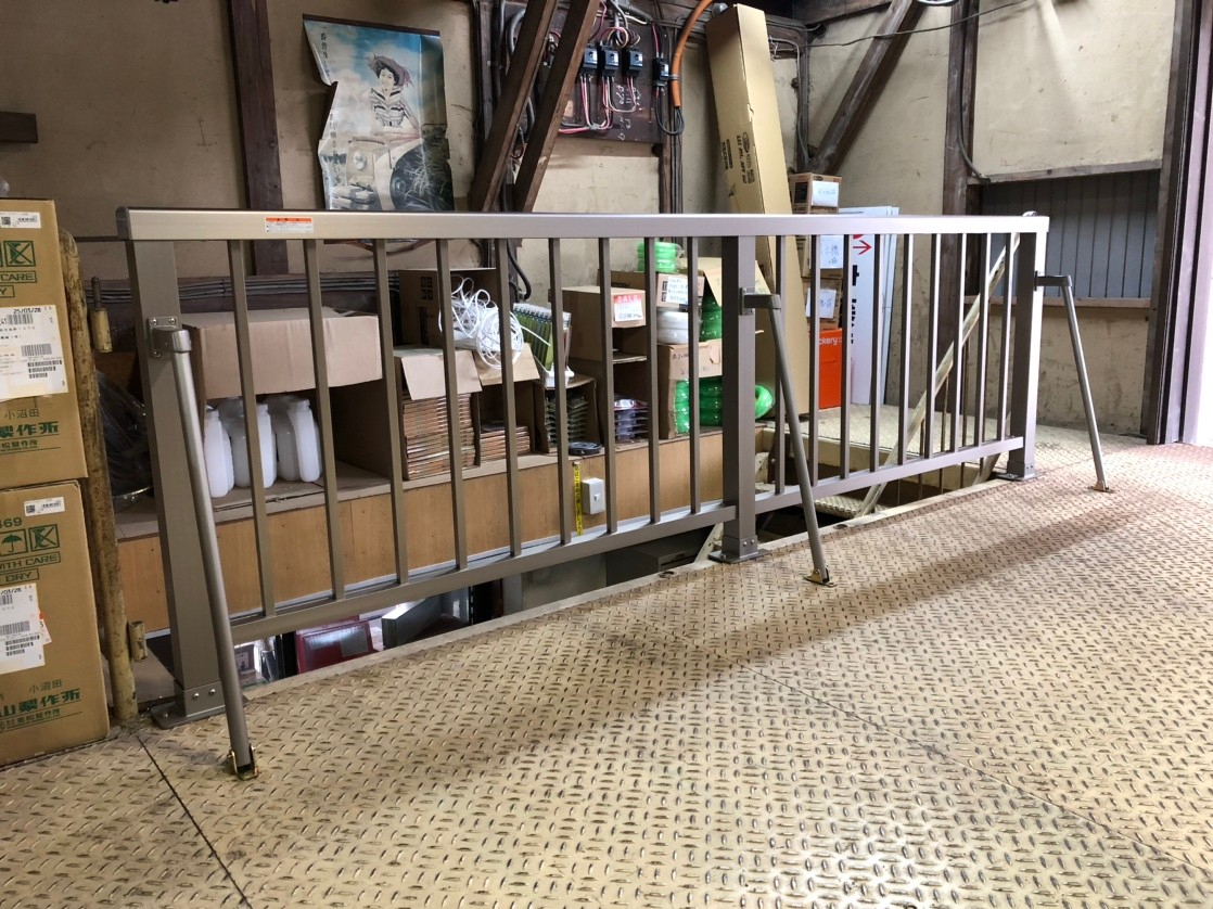 藤野トーヨー住器 市原の『千葉県市原市』転落防止柵設置工事の施工後の写真1