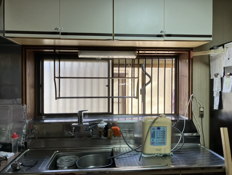 藤野トーヨー住器 市原の『千葉県市原市』内窓（インプラス）取付工事①の施工前の写真3