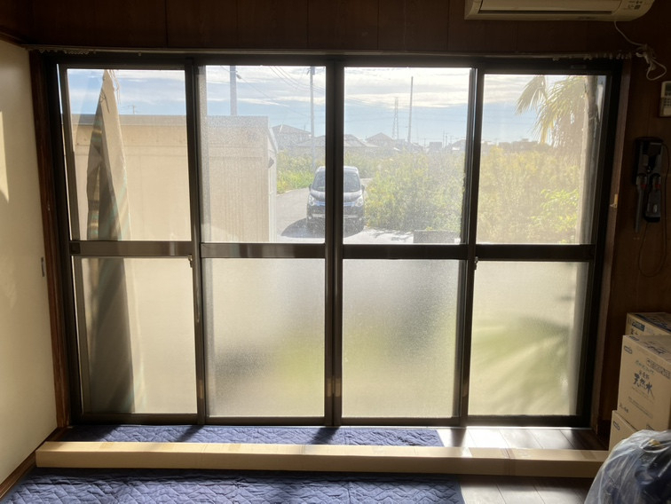 藤野トーヨー住器 市原の『千葉県市原市』内窓（インプラス）取付工事③の施工前の写真1