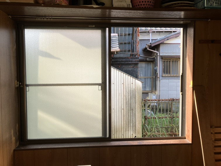 藤野トーヨー住器 市原の『千葉県市原市』内窓（インプラス）取付工事③の施工前の写真2