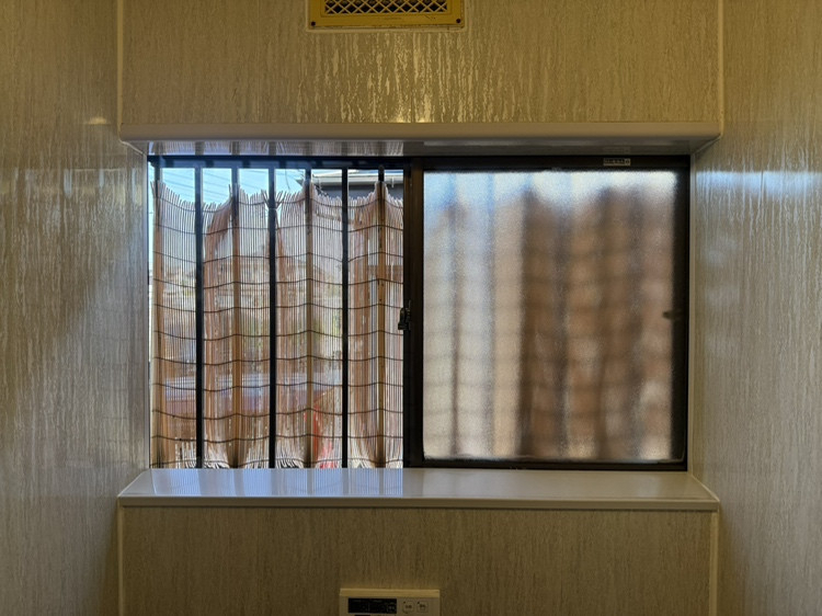 藤野トーヨー住器 市原の『千葉県市原市』内窓（インプラス）取付工事③の施工前の写真3