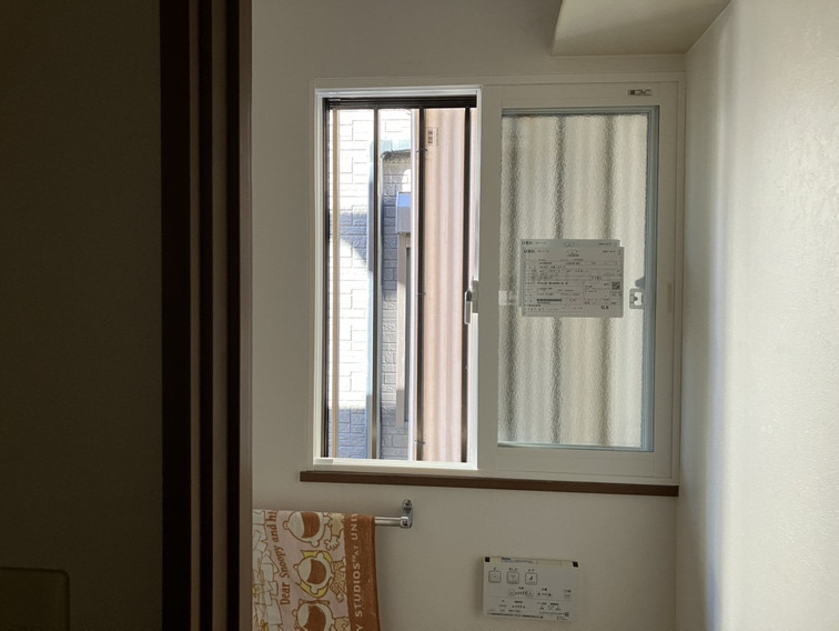 藤野トーヨー住器 市原の『千葉県市原市』補助金活用　インプラス設置工事②　全部の窓に内窓設置しましたの施工後の写真2