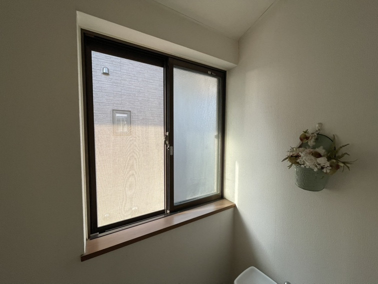 藤野トーヨー住器 市原の『千葉県市原市』補助金活用✦インプラス設置工事③　全部の窓に内窓設置しましたの施工前の写真2