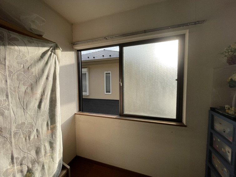 藤野トーヨー住器 市原の『千葉県市原市』補助金活用✦インプラス設置工事➃　全部の窓に内窓設置しましたの施工前の写真1