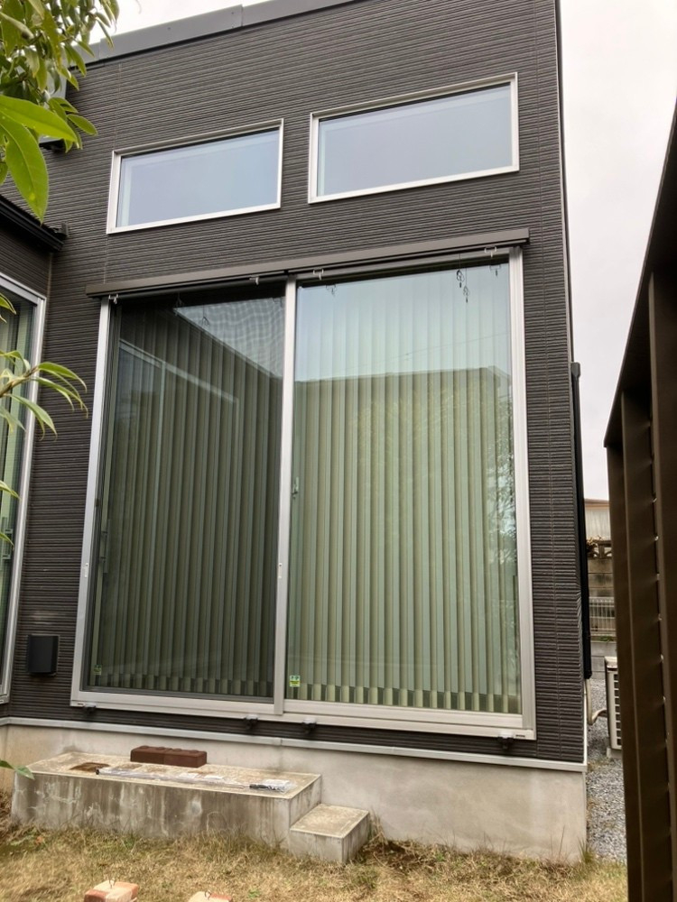 藤野トーヨー住器 市原の『千葉県千葉市』ＬＩＸＩＬスタイルシェード設置工事の施工後の写真1