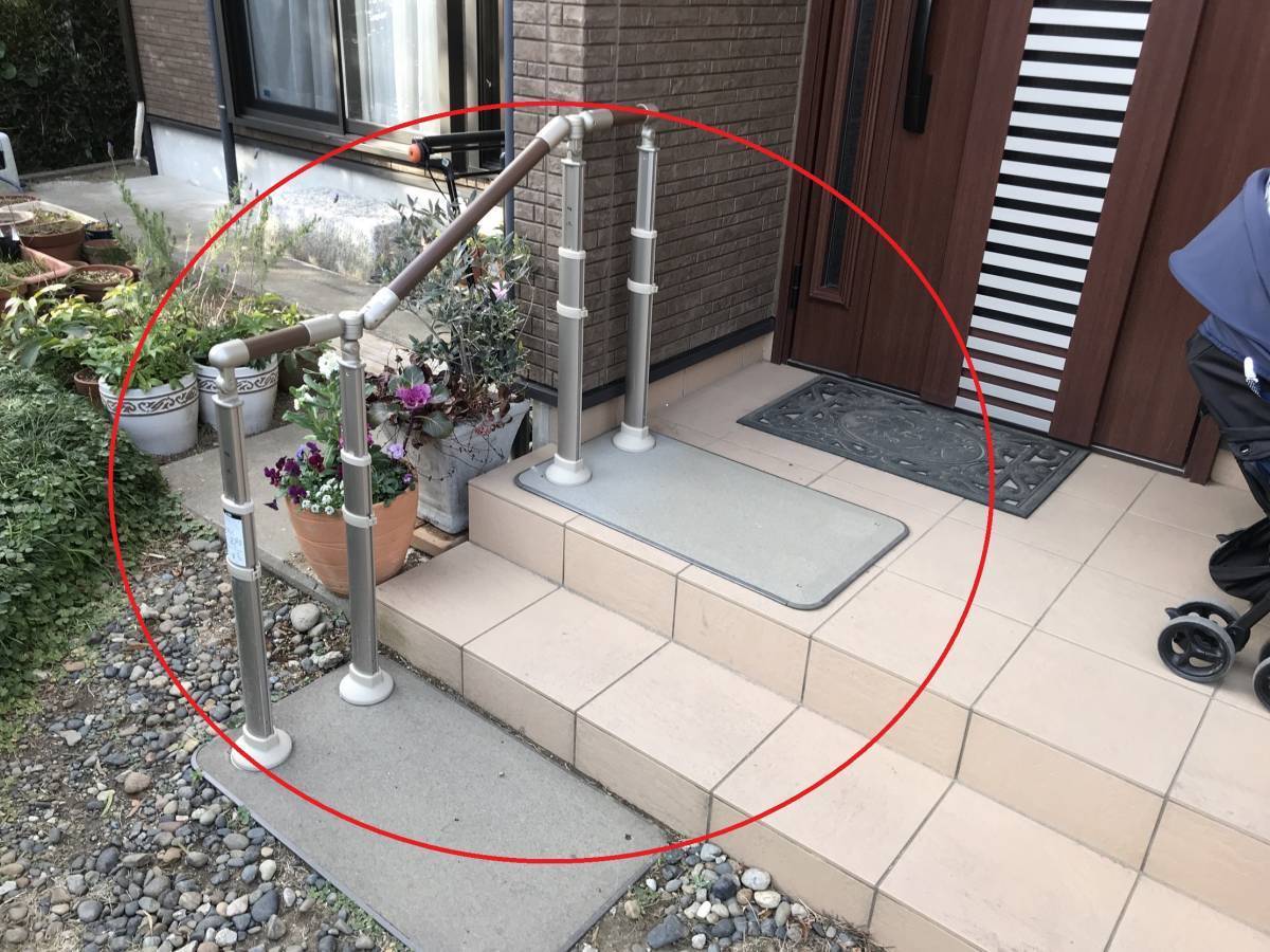 藤野トーヨー住器 市原の手すり設置工事の施工前の写真1